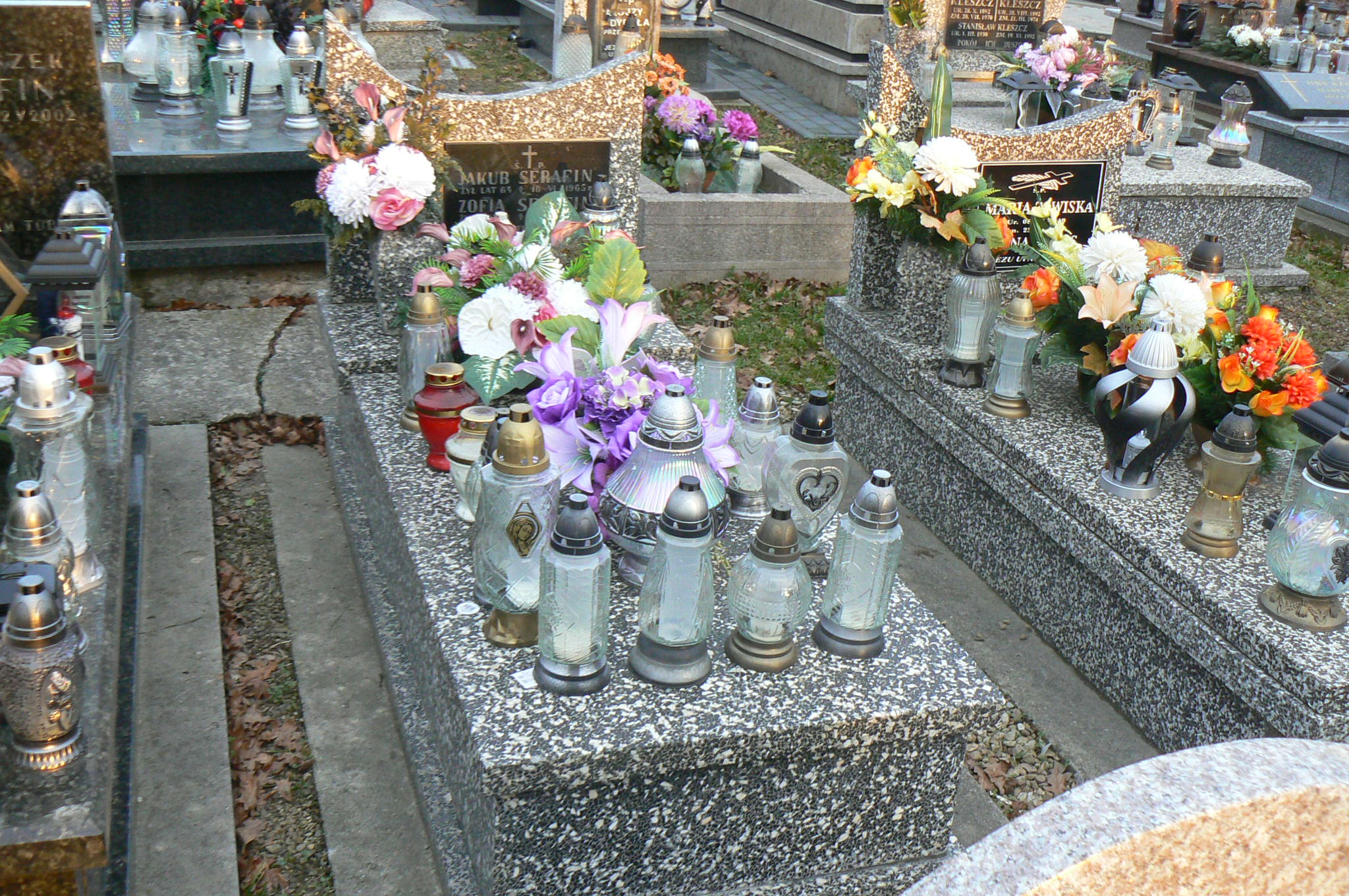 Grób Jakub Serafin