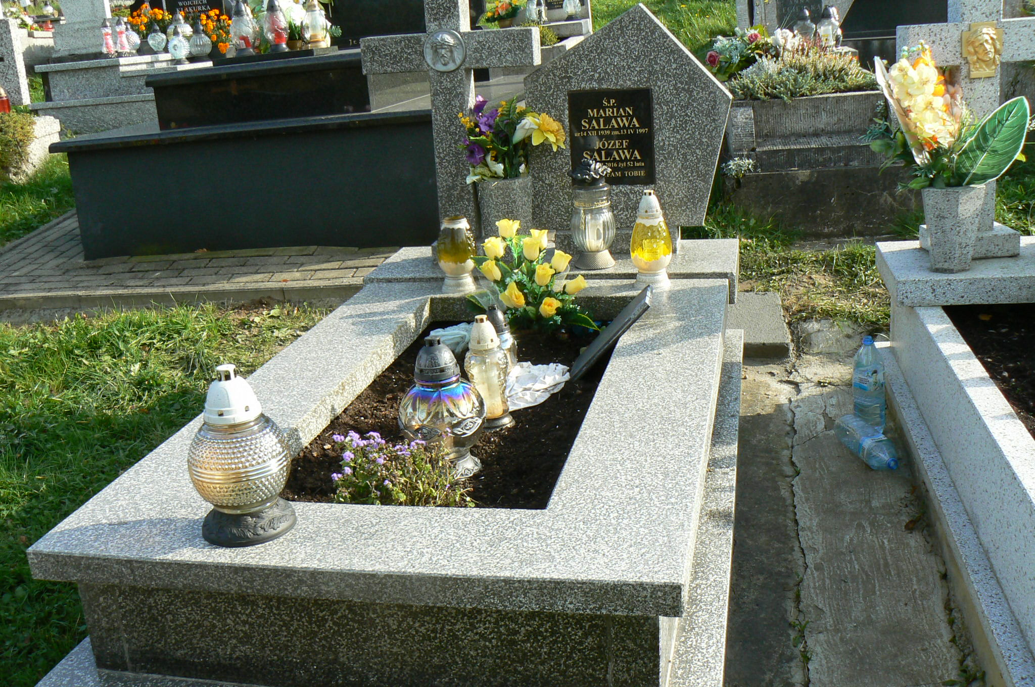 Grób Marian Salawa