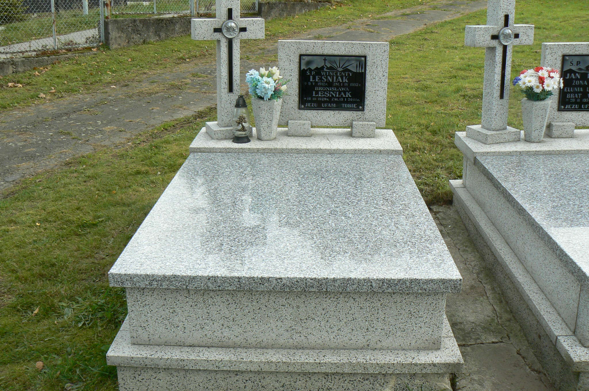 Grób Bronisława Leśniak