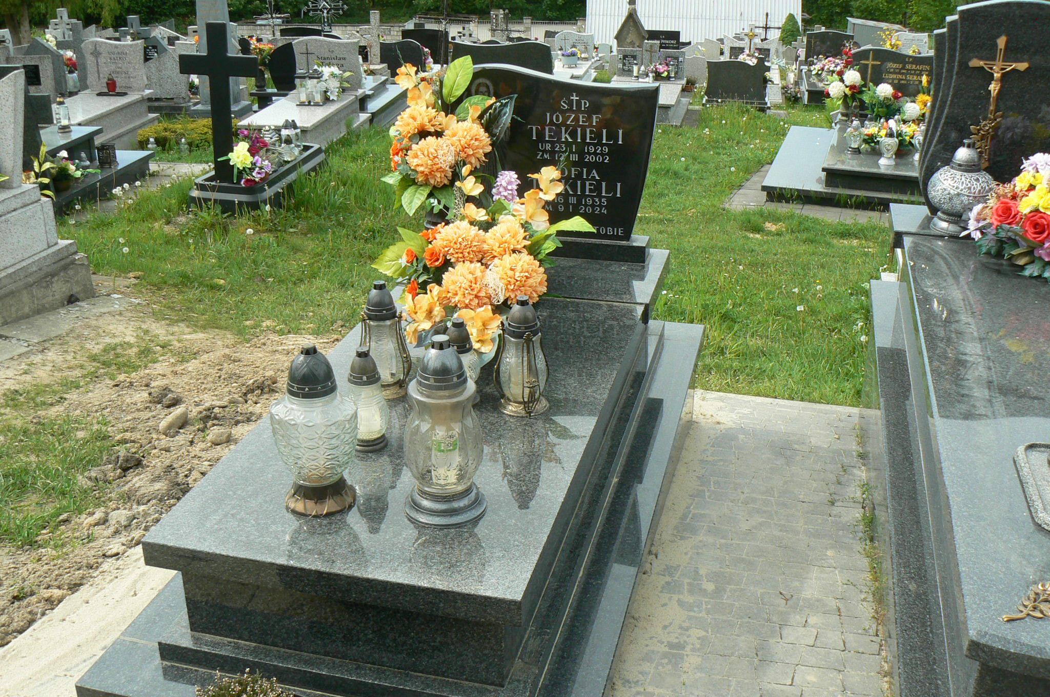 Grób Zofia Tekieli