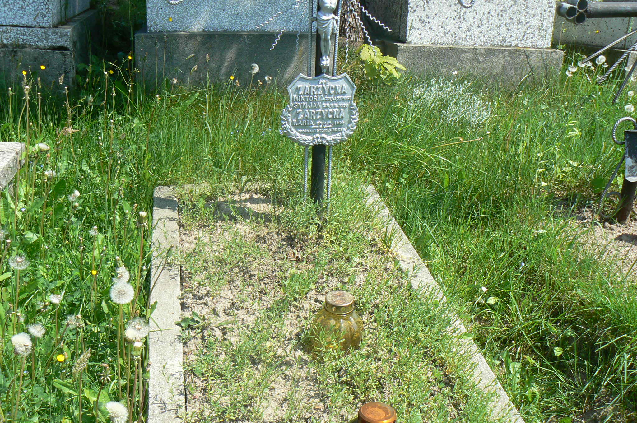 Grób Wiktoria Zarzycka