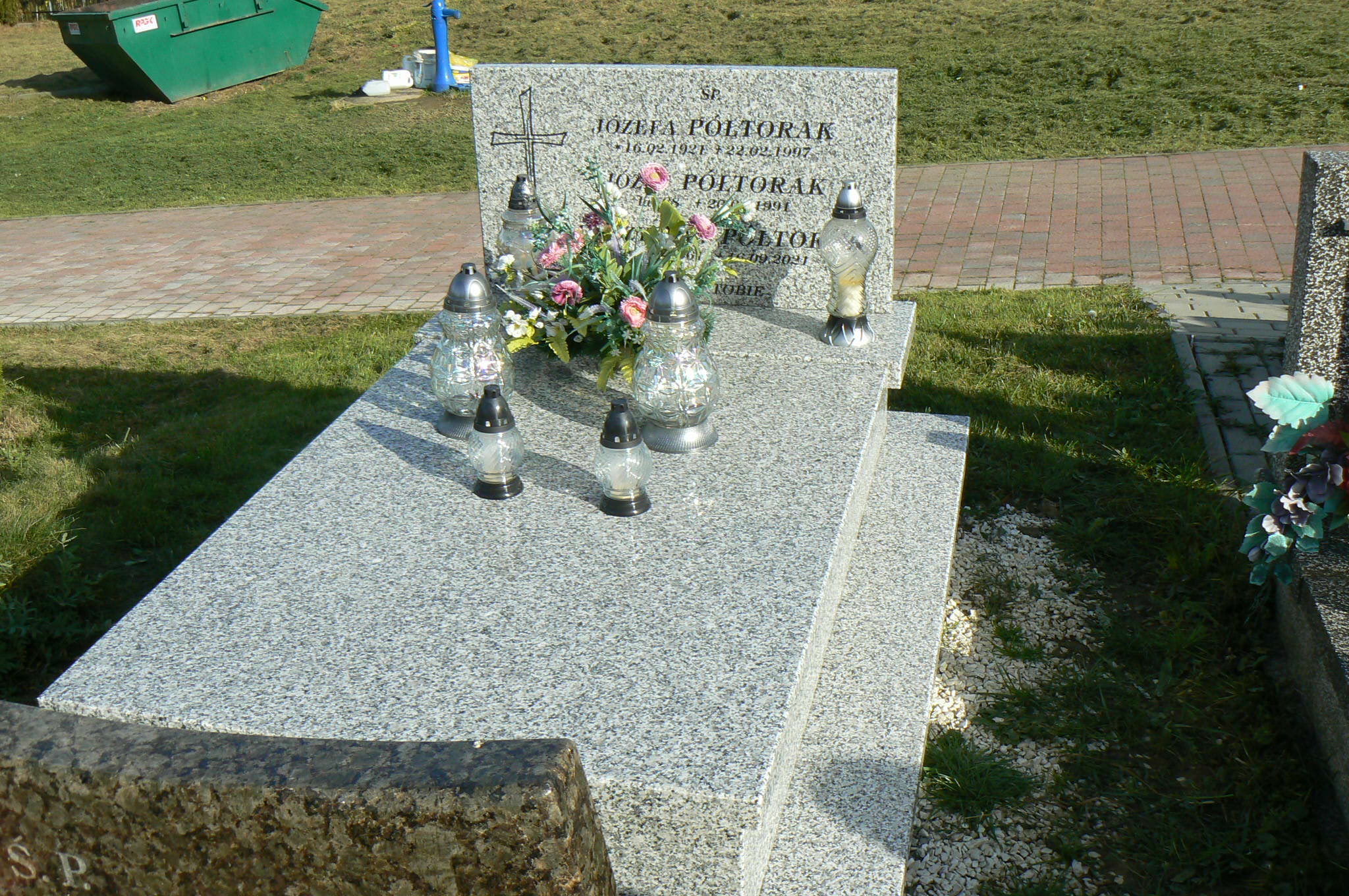 Grób Mieczysław Półtorak