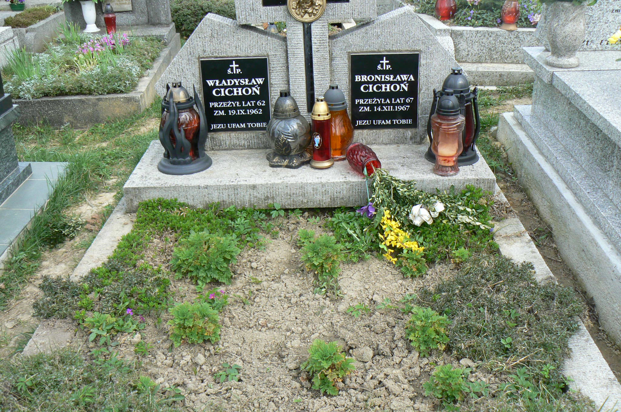 Grób Bronisława Cichoń