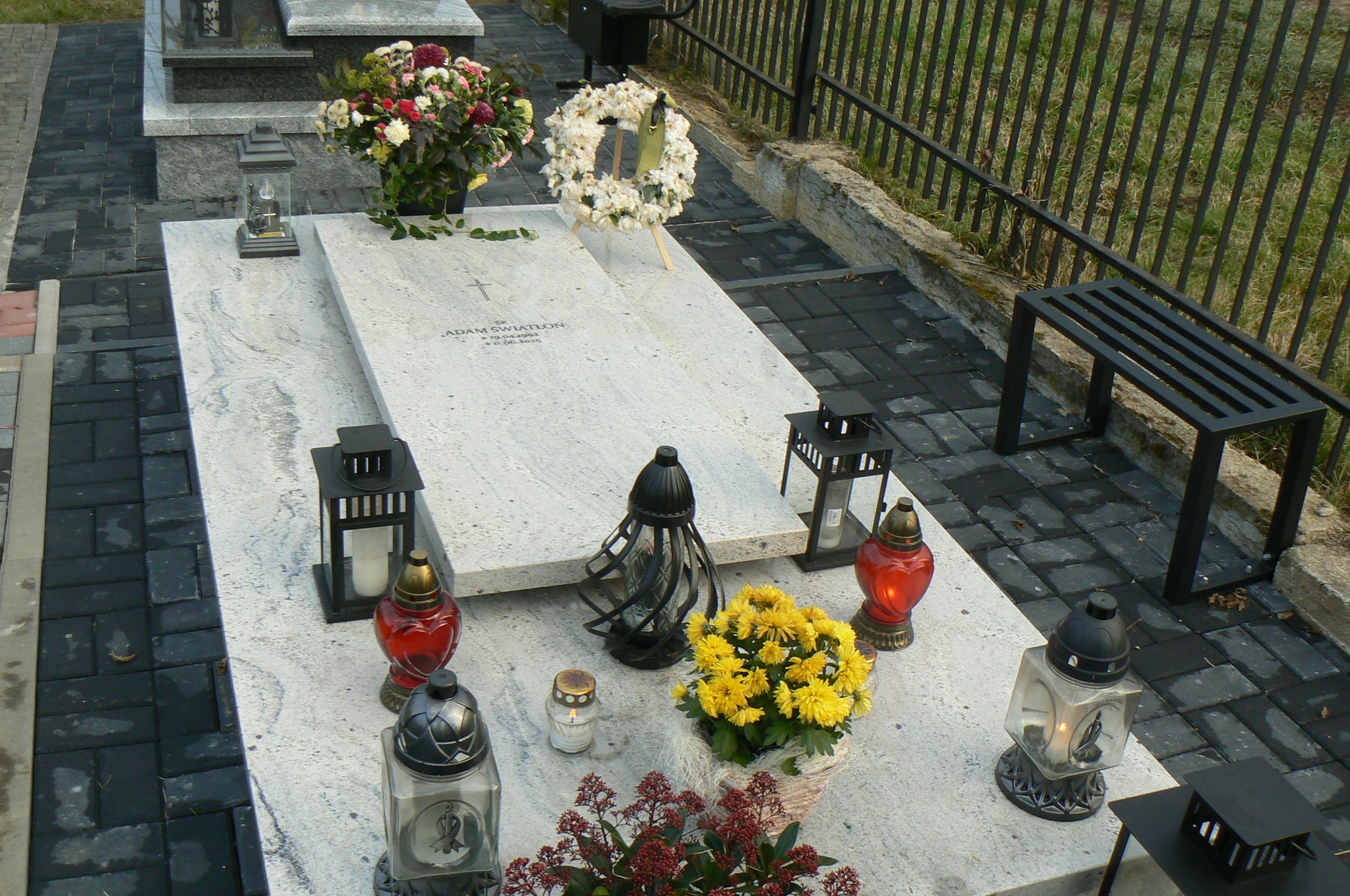 Zdjęcie grobu Adam Światłoń
