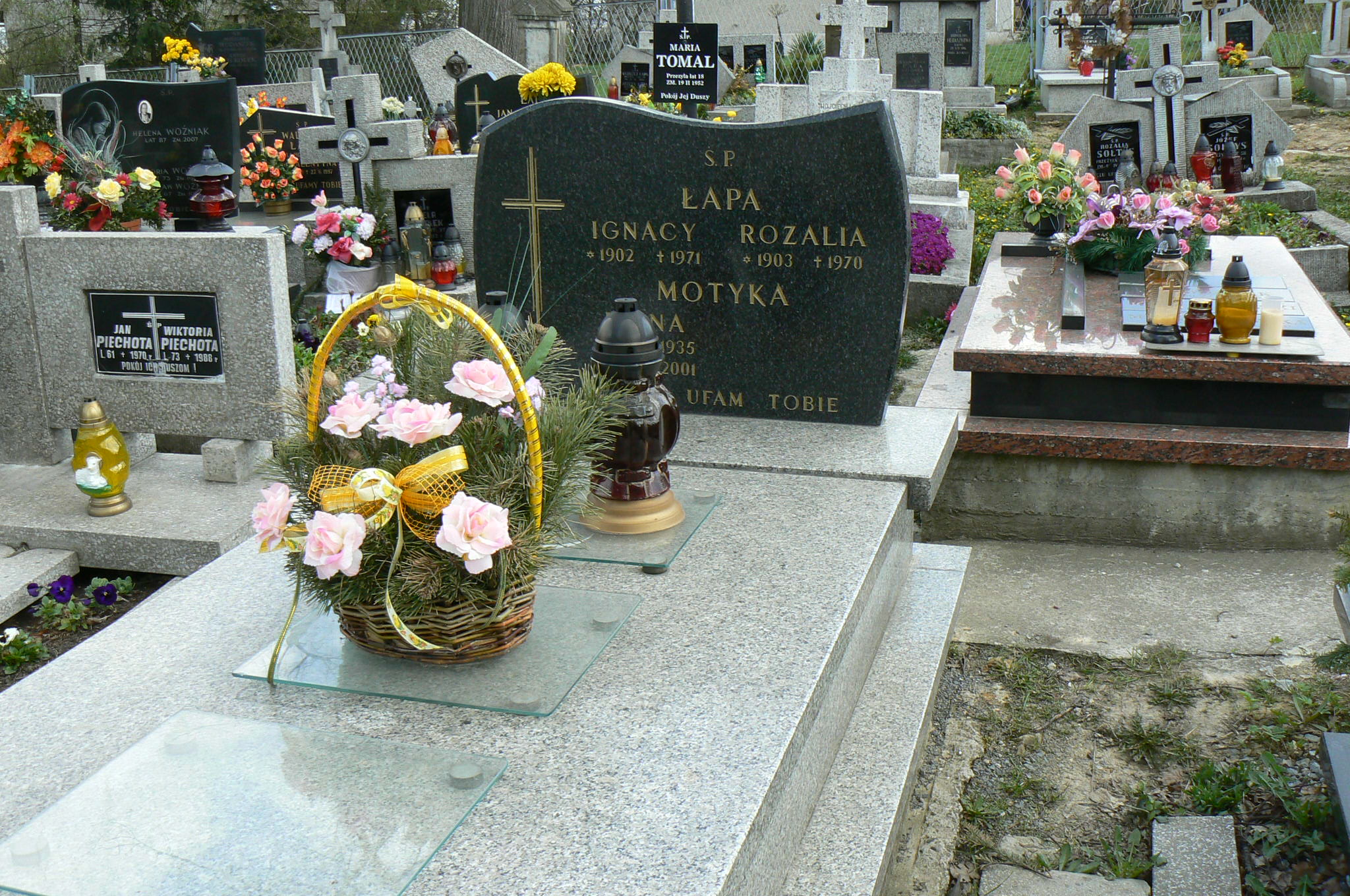 Irena Motyka 1935 Myślenice - Grobonet - Wyszukiwarka osób pochowanych