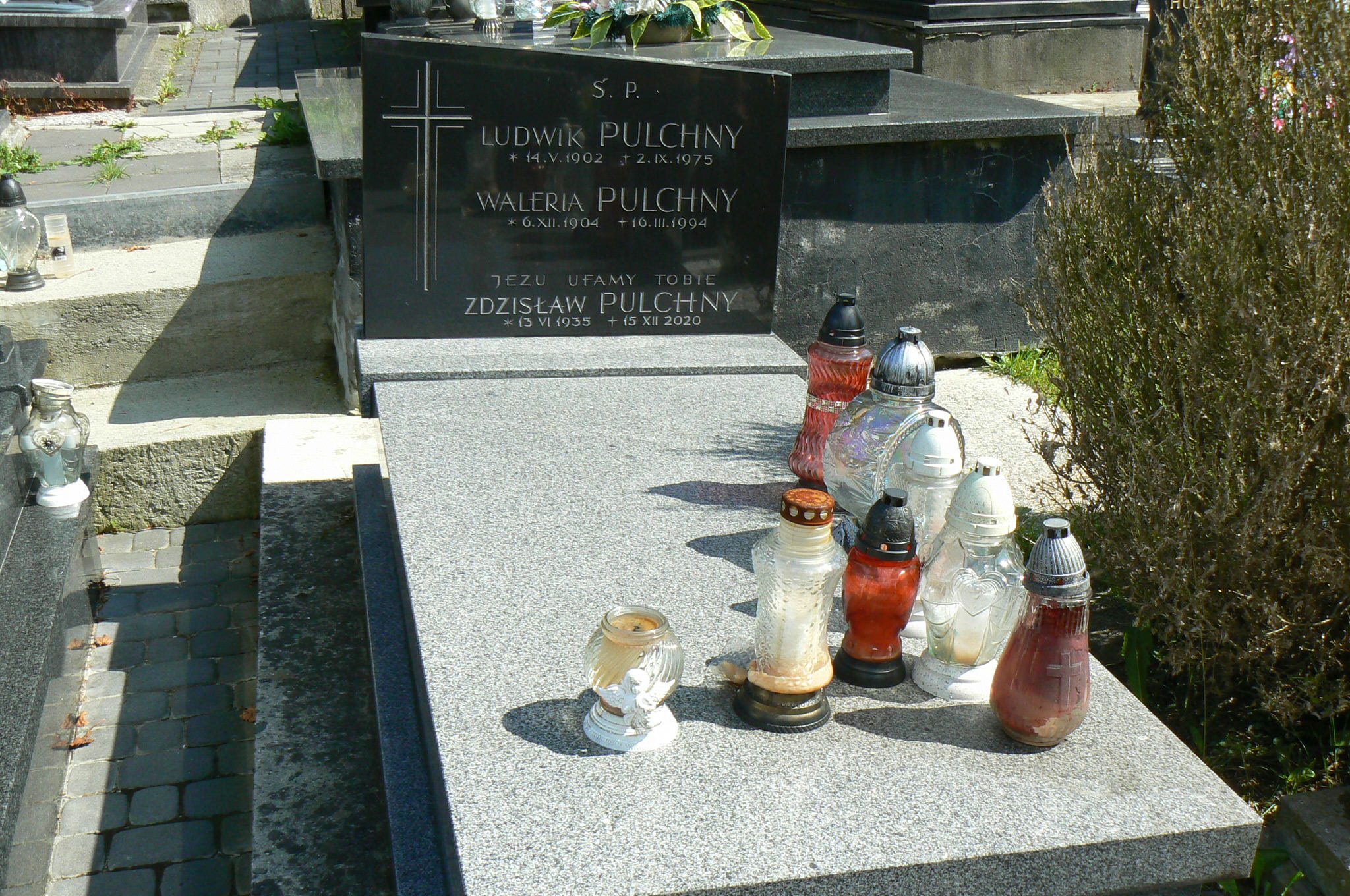 Grób Waleria Pulchny